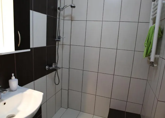 Titulescu * Bucareste